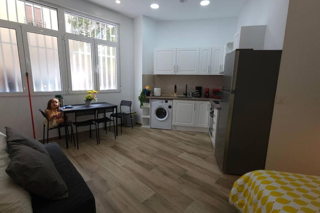 Apartamento M1 Loft Privado 4 Personas Madrid Exterior foto